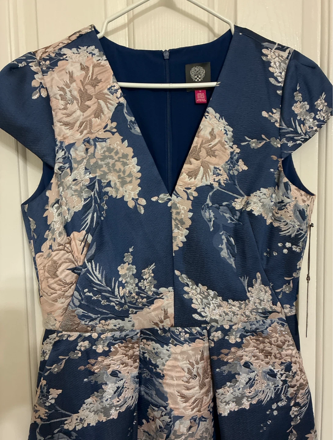 New Vince Camuto Metallic fit and flare Blue Floral Dress - photo 4
