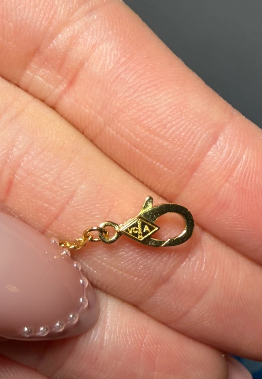 Authentic Van Cleef & Arpels Sweet Alhambra Necklace - photo 3