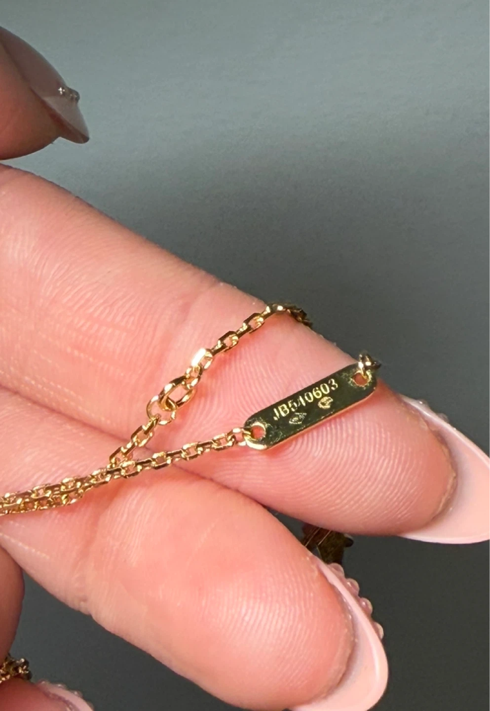 Authentic Van Cleef & Arpels Sweet Alhambra Necklace - photo 4