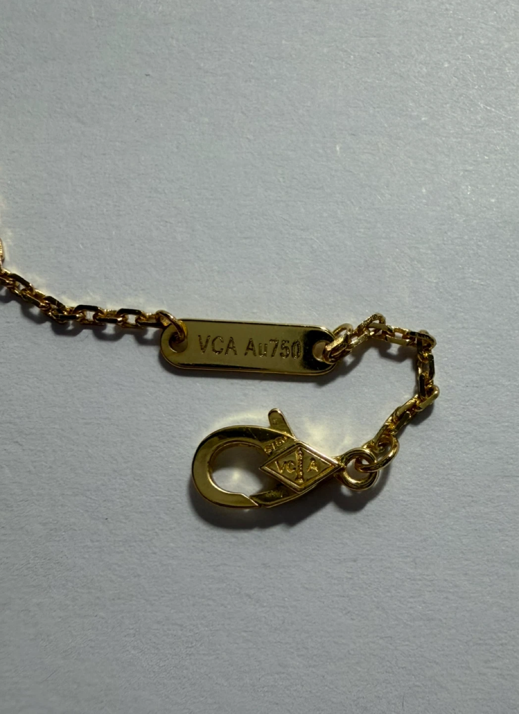 Authentic Van Cleef & Arpels Sweet Alhambra Necklace - photo 5