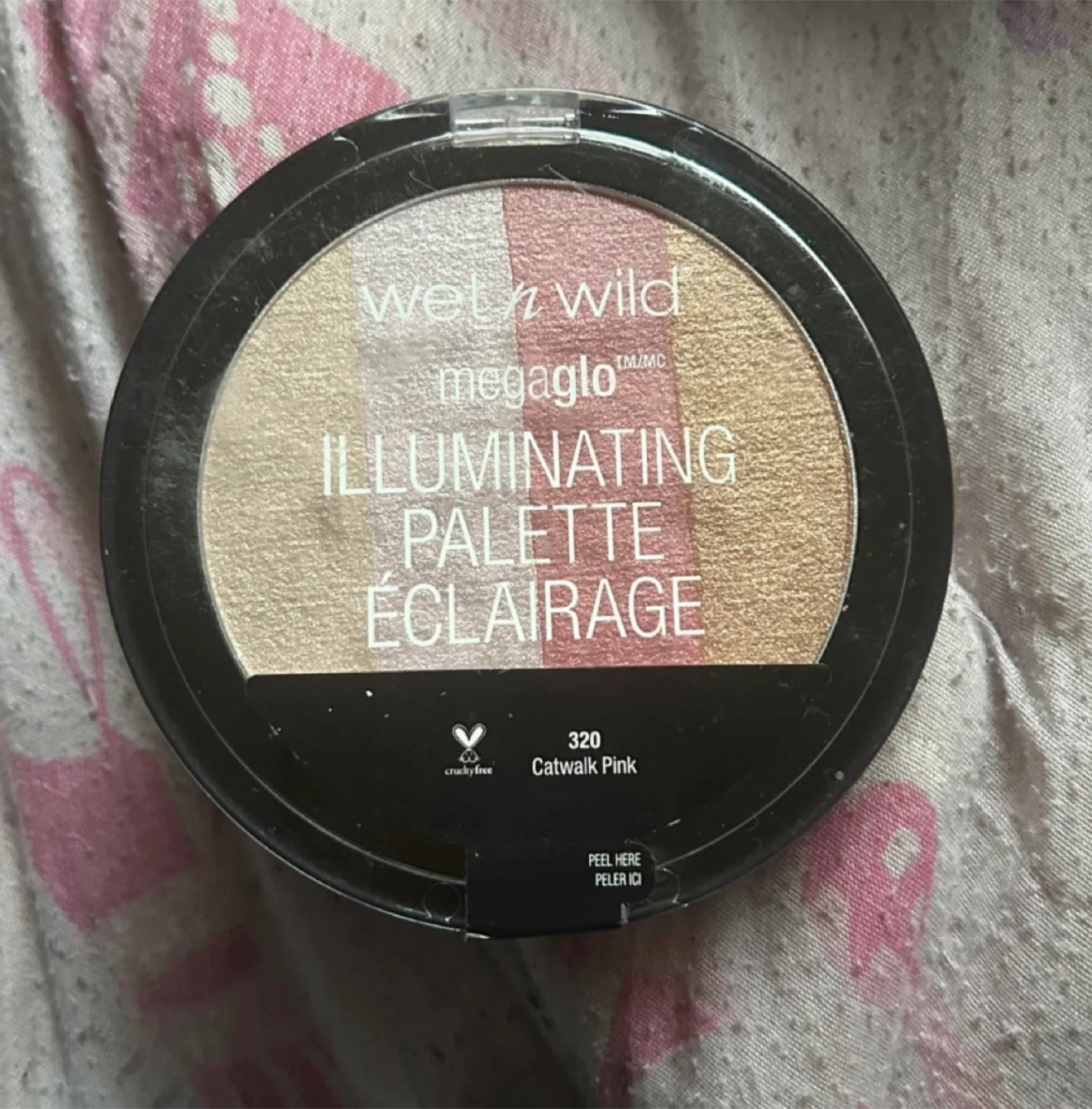 Wet n Wild Megaglo Illuminating Palette - Catwalk Pink