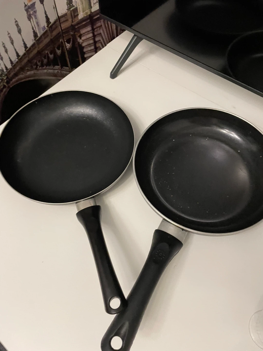 2 Black Frying Pans