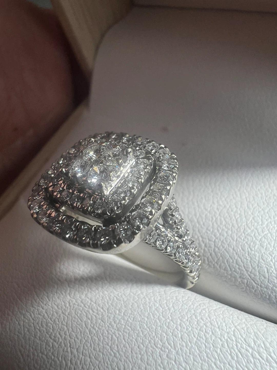 14 k Double Halo Diamond Engagement Ring - photo 3