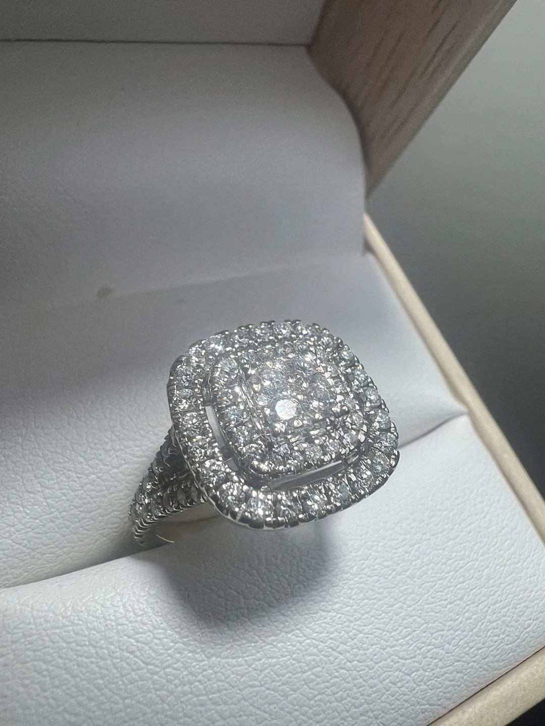 14 k Double Halo Diamond Engagement Ring - photo 5