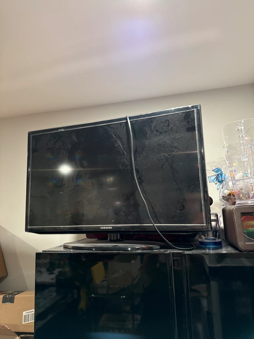 Samsung 21.5" LED TV