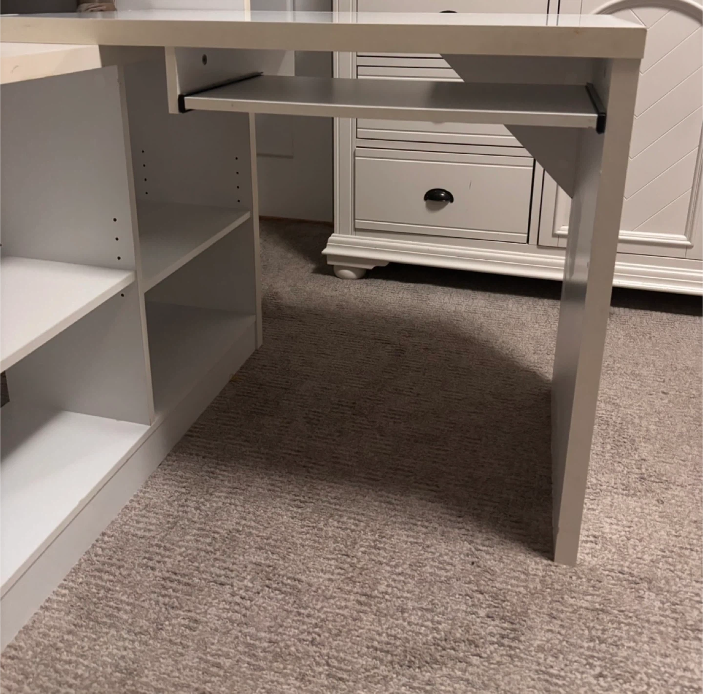 White Bookshelf Desk with Keyboard Tray - photo 2