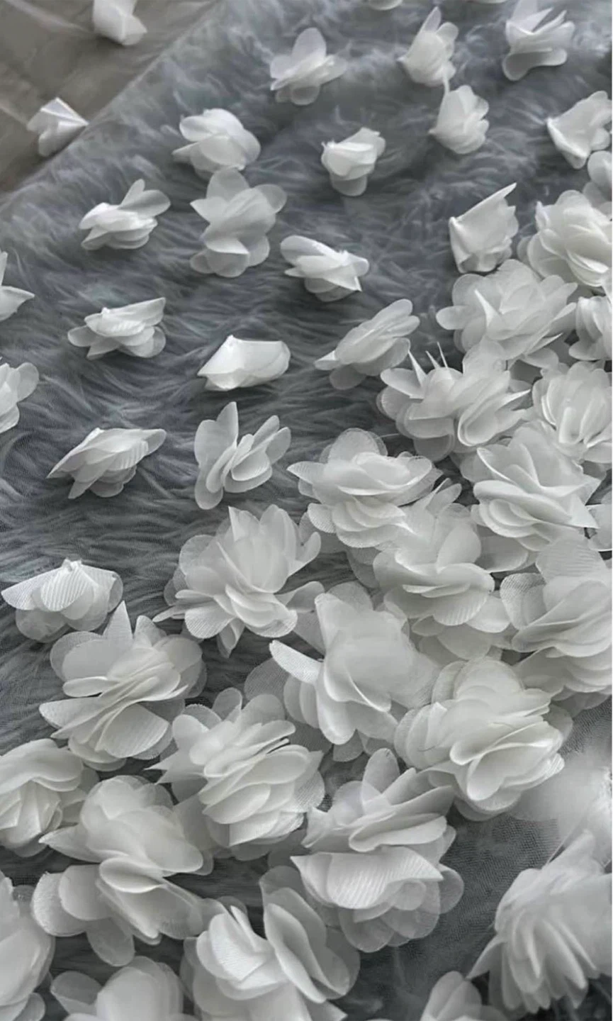 Soft White cathedral Wedding Veil with 3D Flowers - photo 3