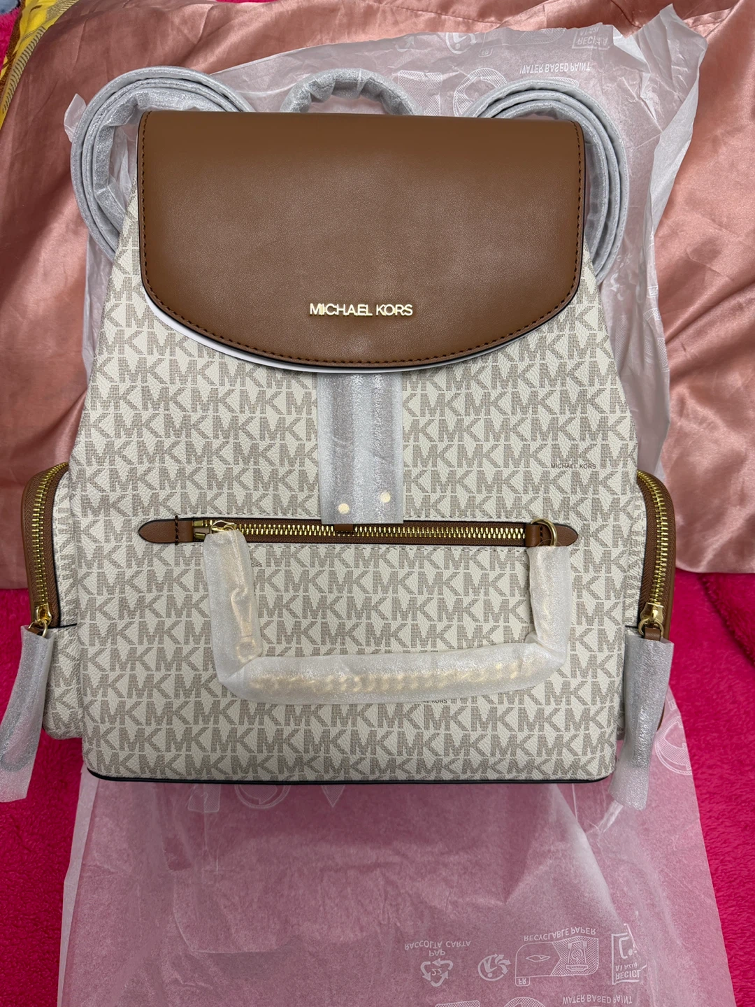 Michael Kors Backpack - photo 3