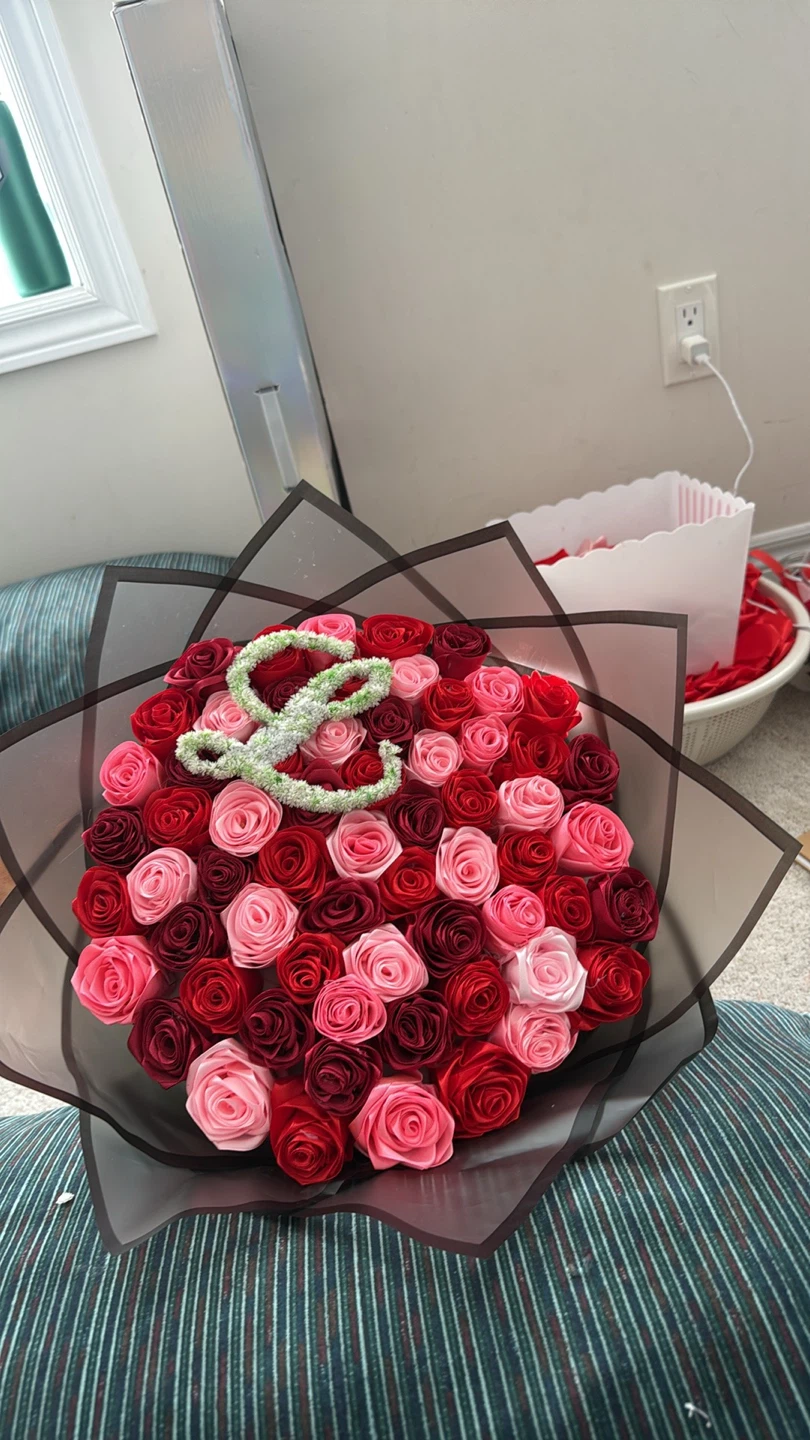 Ribbon Rose Bouquet with 'L' initial and Heart