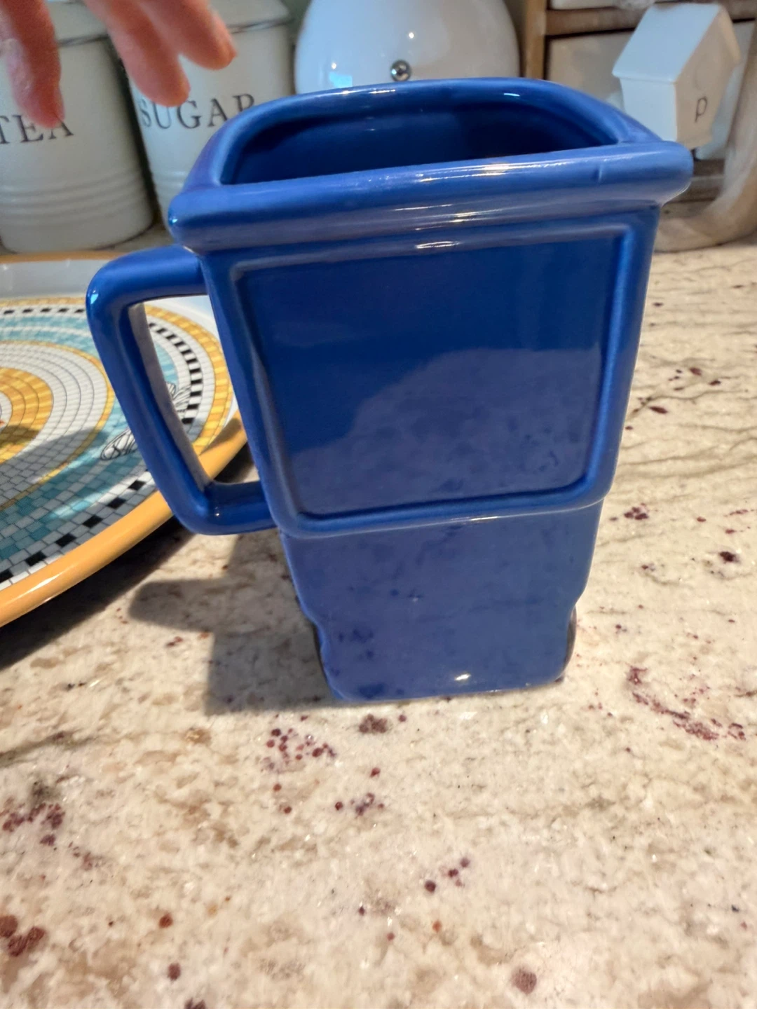 Blue Ceramic "We Recycle" Trash Can Mug🏆 - photo 3
