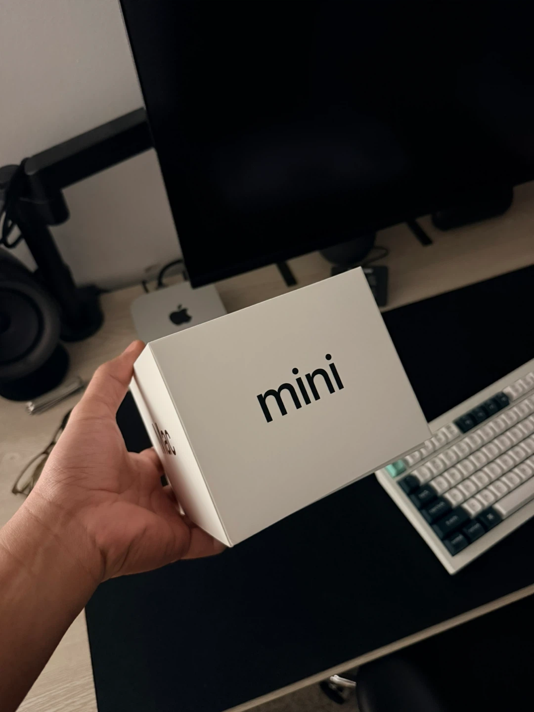 M4 Mac Mini Base Model - photo 2