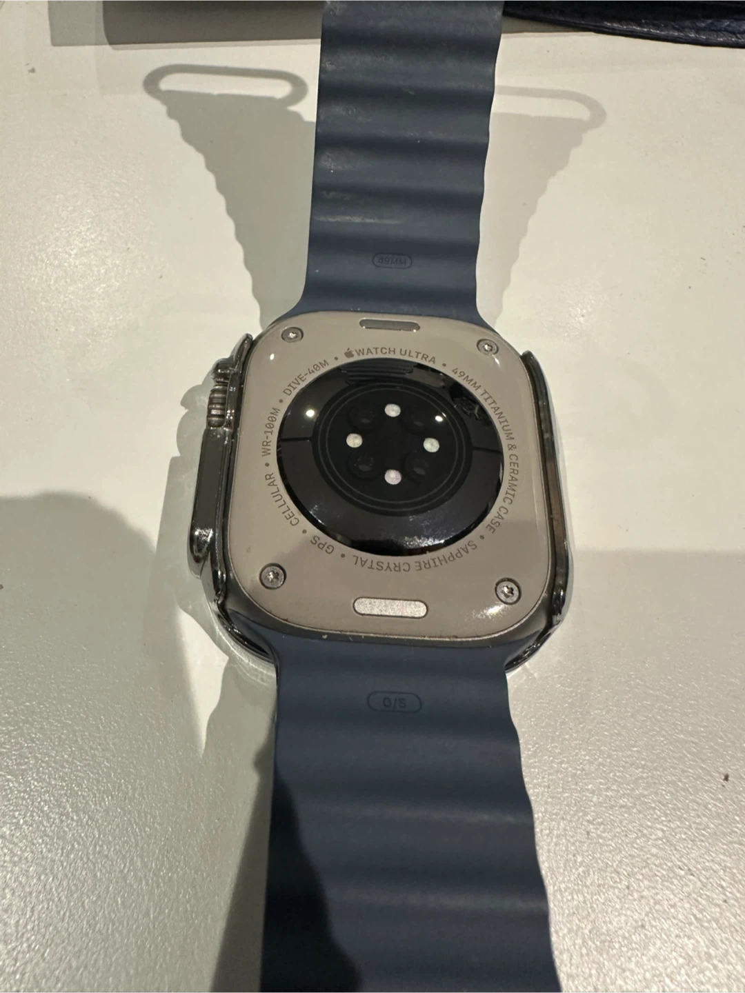 Apple Watch Ultra 49mm Titanium Case - photo 3