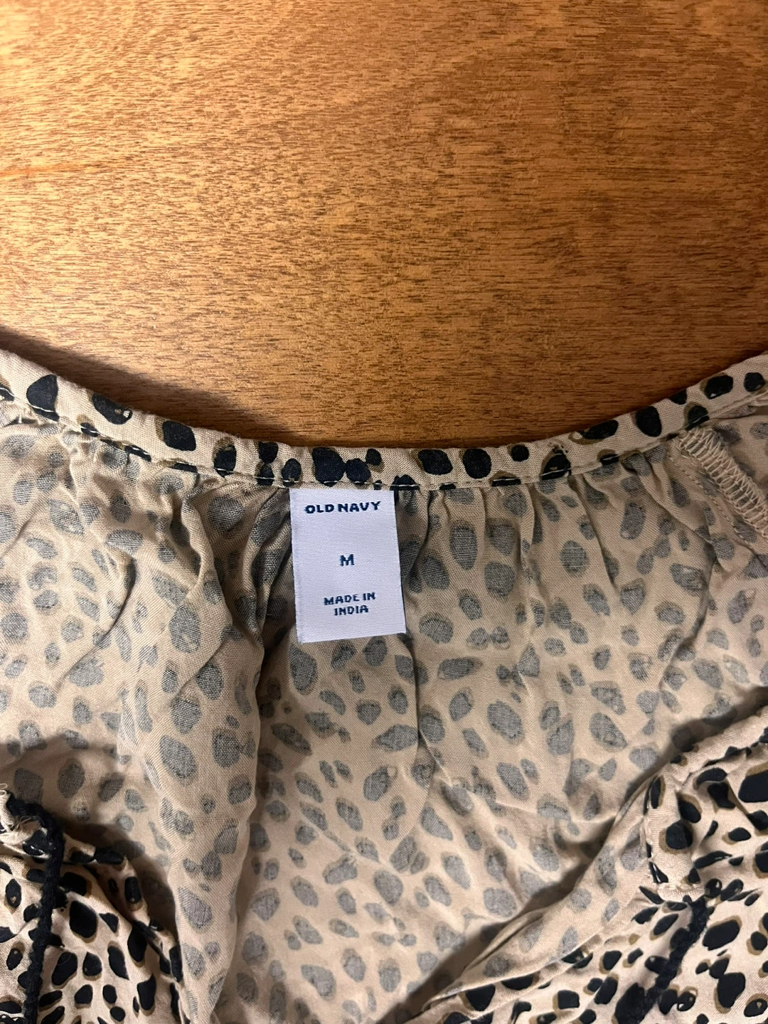 Old Navy Leopard Print Top - photo 3