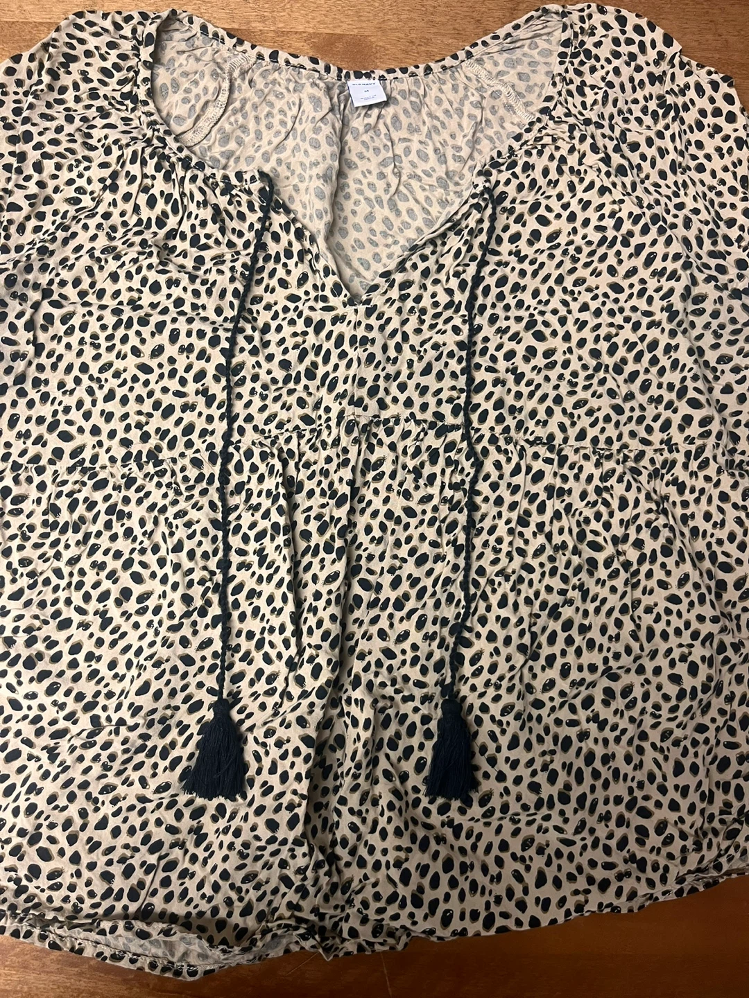 Old Navy Leopard Print Top - photo 4