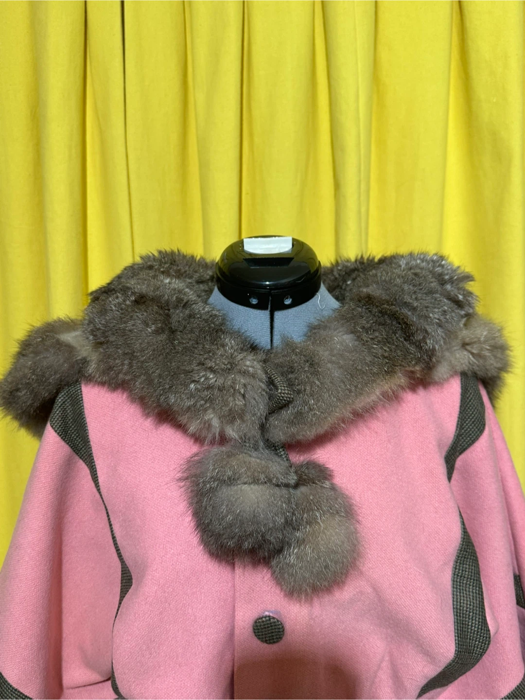 Pink Cape with Rabbit Fur Trim and Hood 100% wool - photo 5