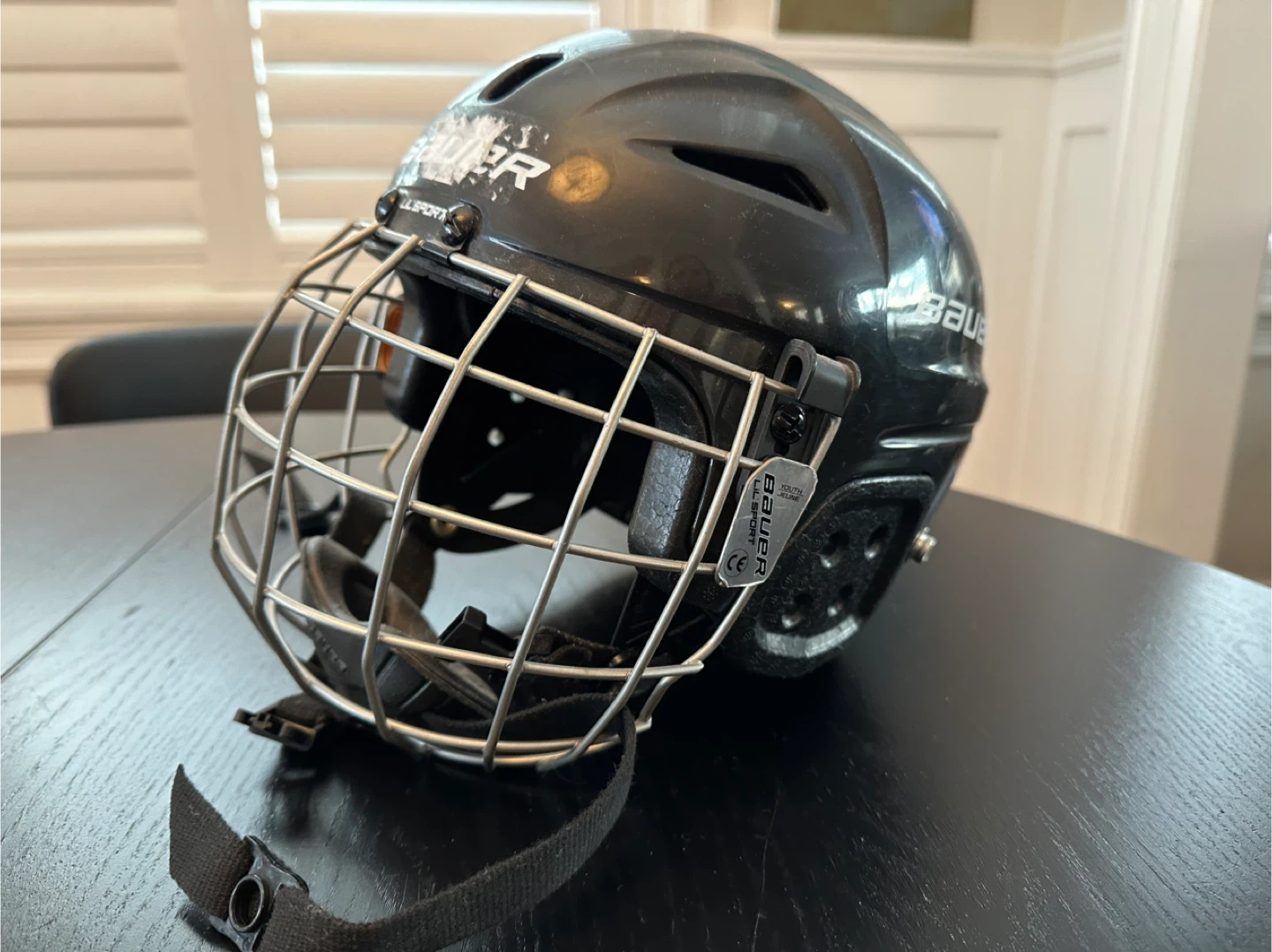 Bauer Lil' Sport Hockey Helmet with Cage
