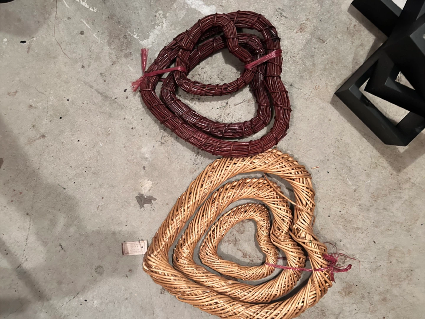Wicker Wreath Forms - Set of 2 - photo 2