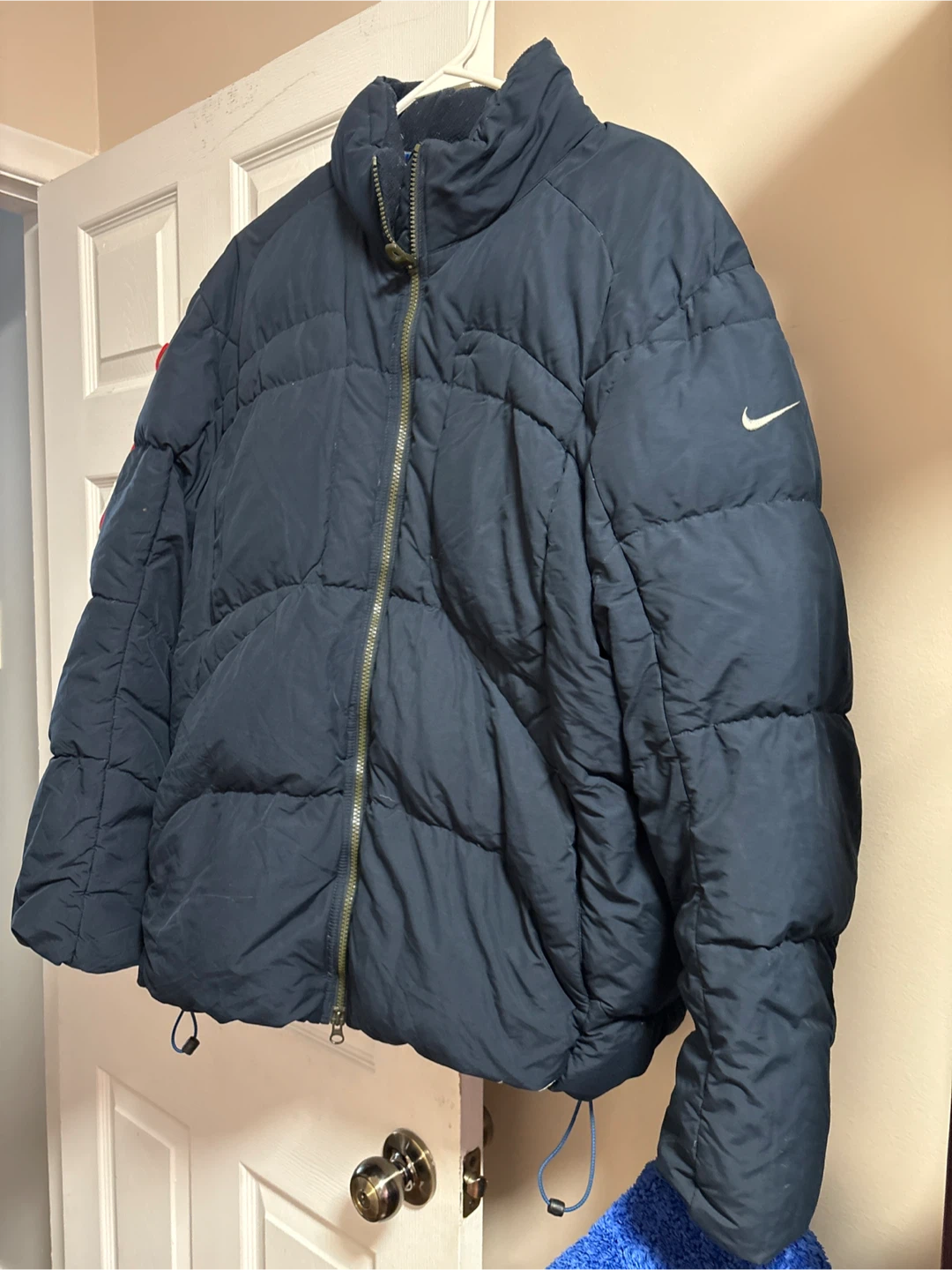 Nike Puffer Jacket size Large