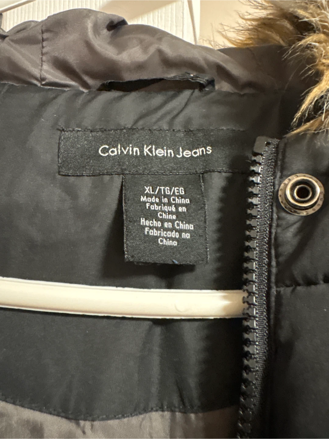 Calvin Klein Jeans Puffer Jacket size XL - photo 2