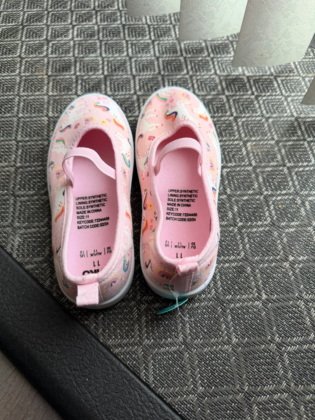 New kids Pink Unicorn Print Slip-On Shoes Size 11 - photo 3