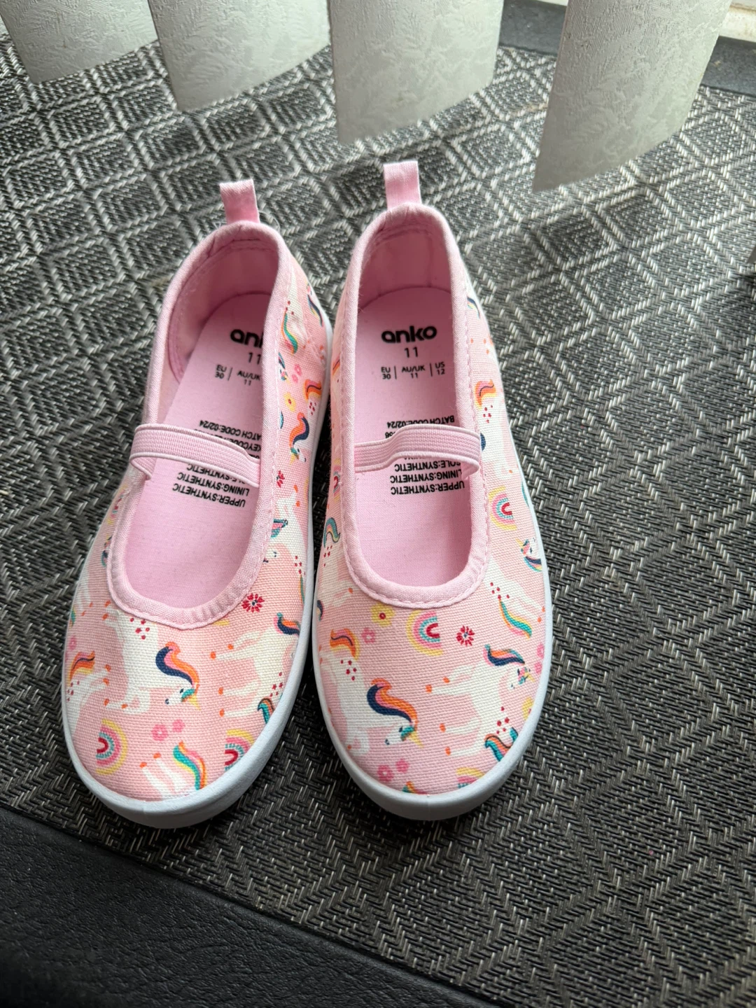 New kids Pink Unicorn Print Slip-On Shoes Size 11