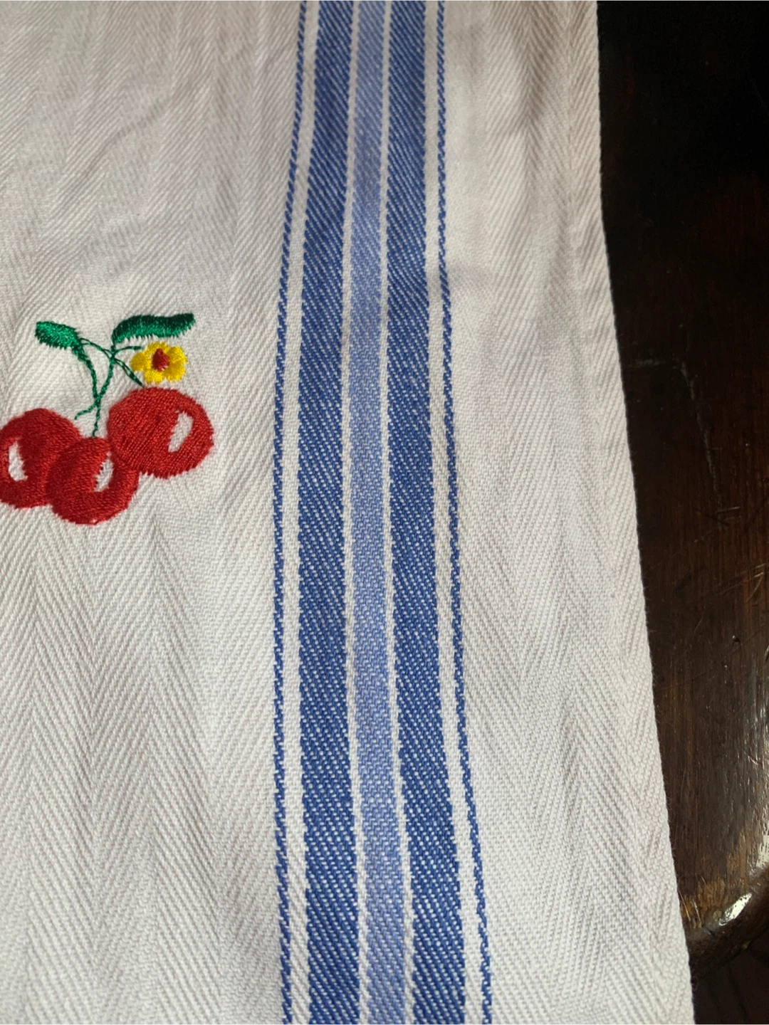 Vintage Embroidered Cherries Italian Tea Towel - photo 3