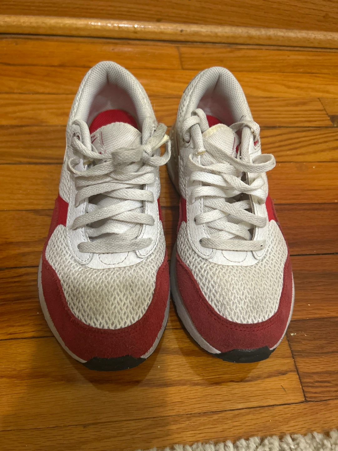 Nike Air Max Shoes White/Red Size 3.5Y