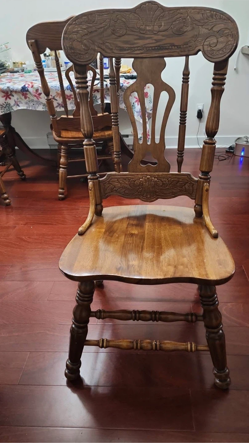 4 Vintage Wooden Dining Chair