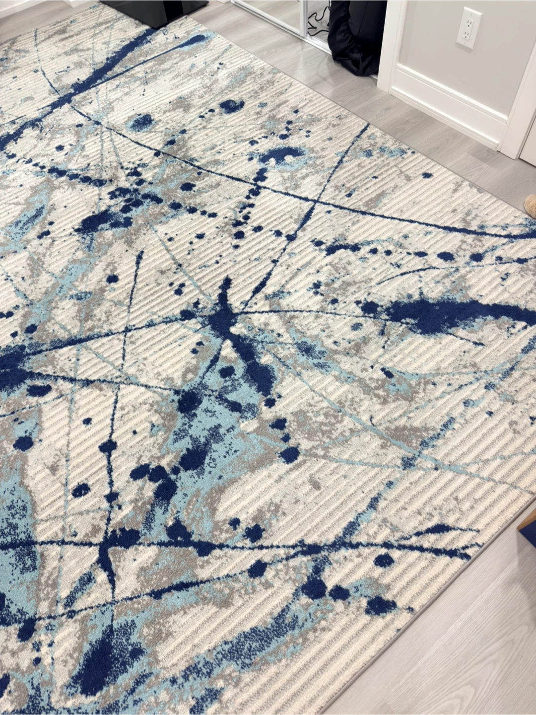 Area Rug 7x11 - photo 2