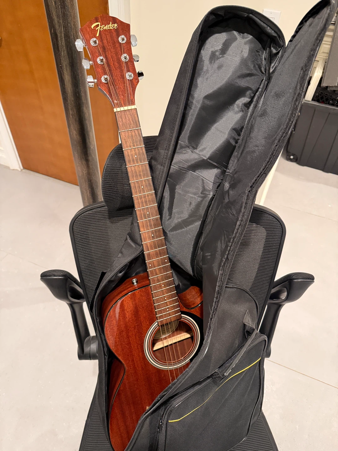 Acoustic Guitar Fender - photo 4