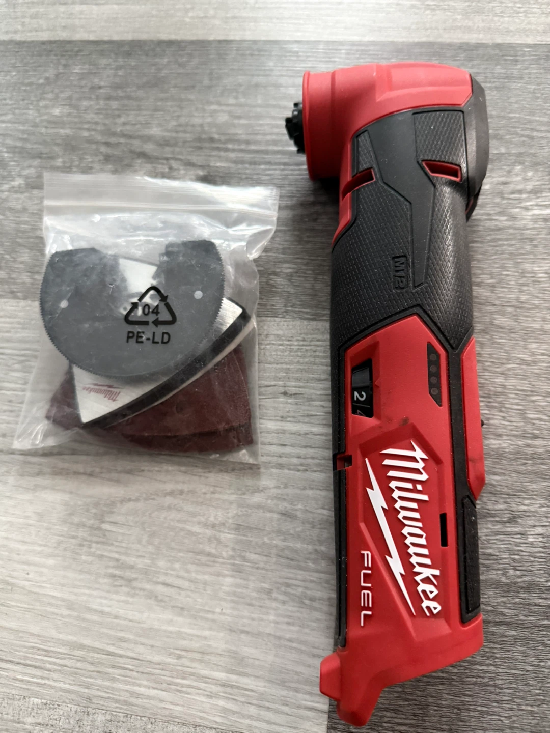 Milwaukee M12 FUEL Multi-Tool - photo 2