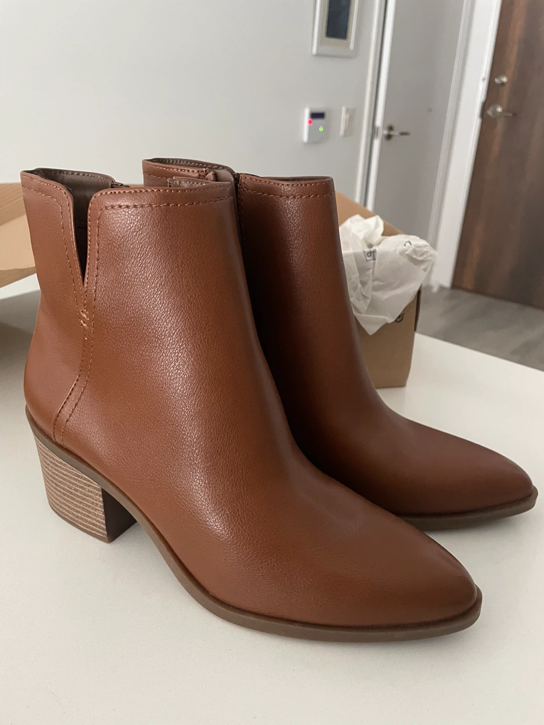BOXED! Brown Leather Ankle Booties - photo 2