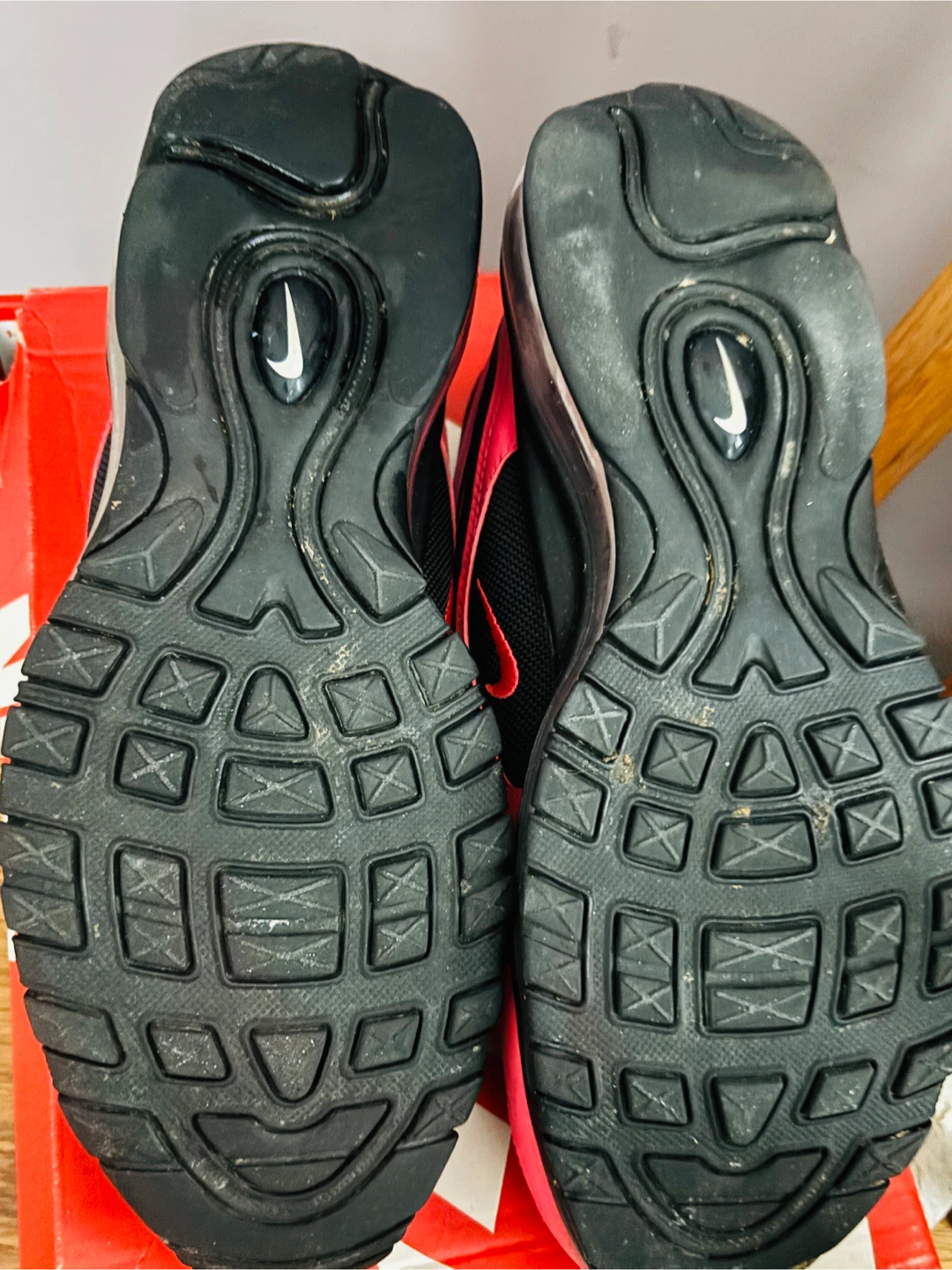 Nike Air Max 95 Essential Sneakers - Size 8.5 - photo 5