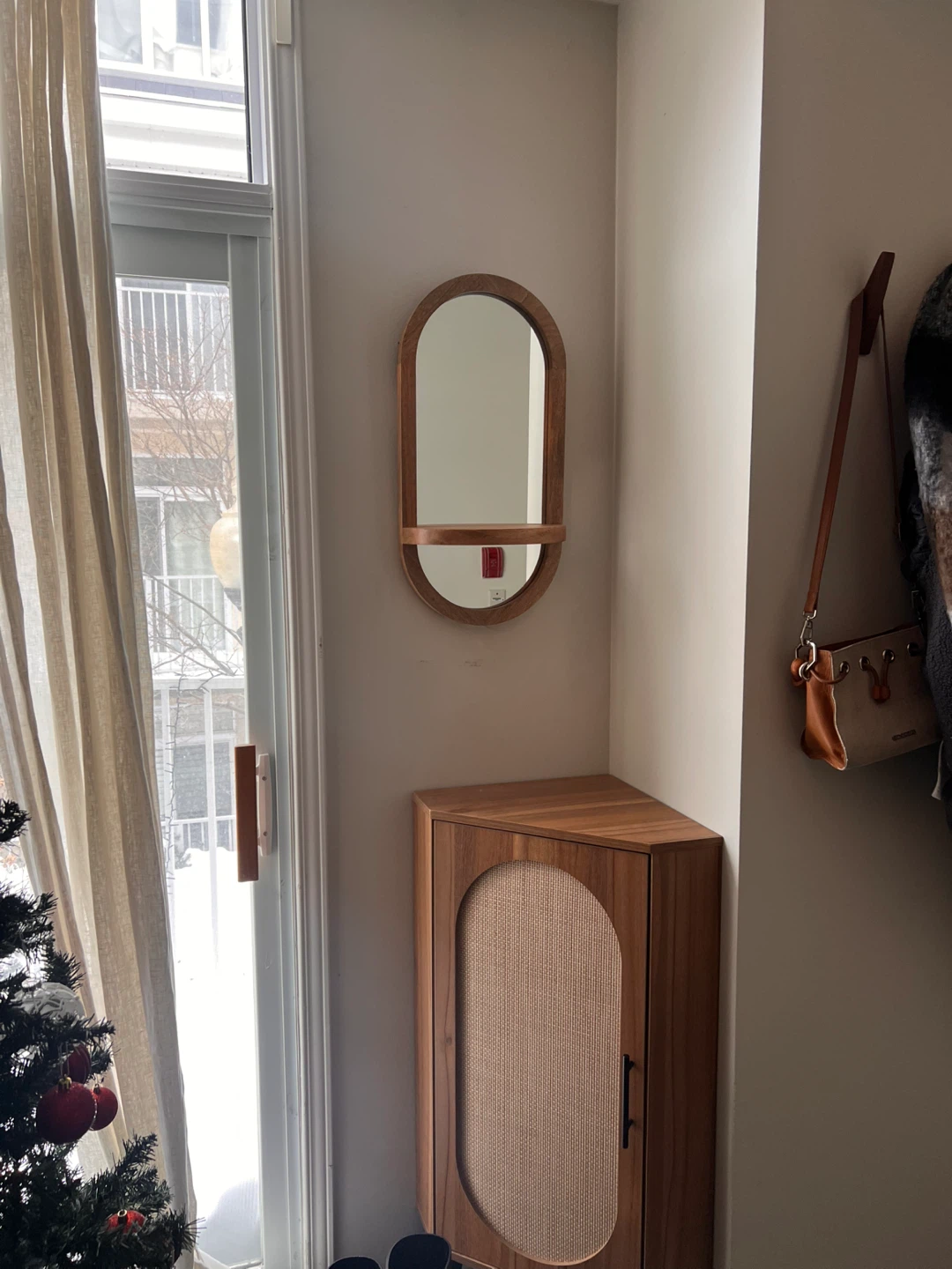 Mid-Century Modern Style Accent Cabinet - photo 2
