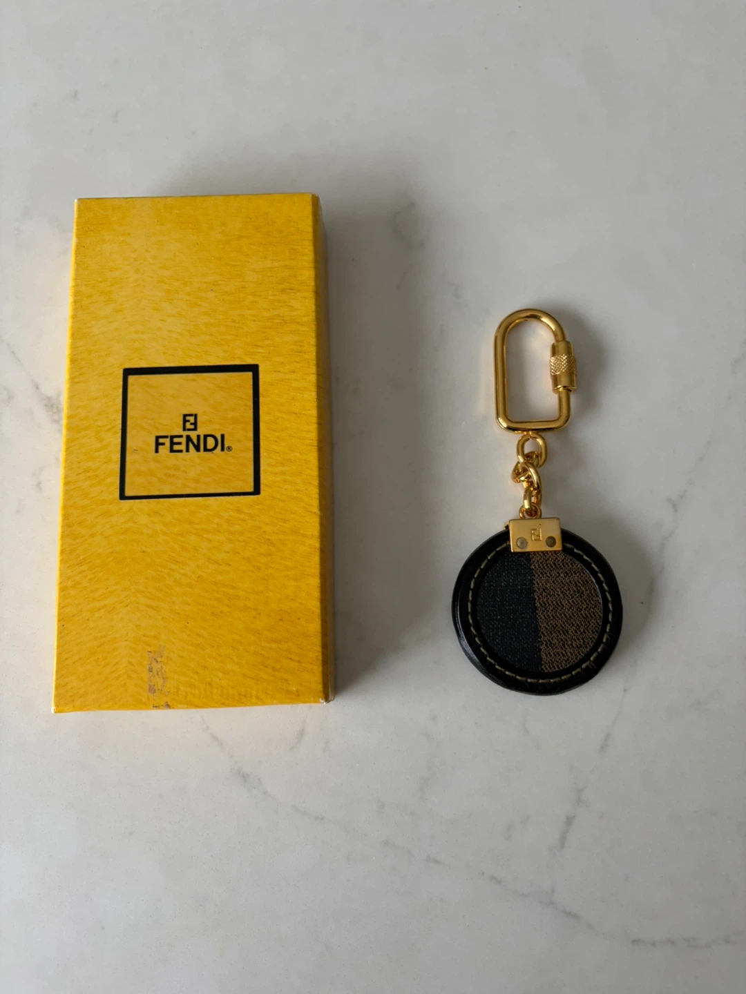 Fendi Round Keychain - photo 3