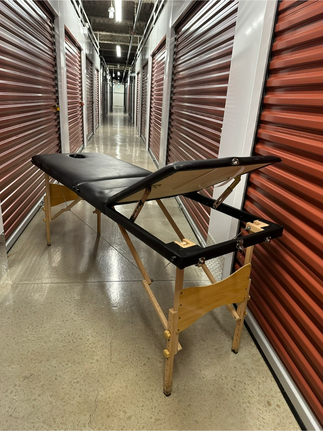 Portable Massage Table - photo 2