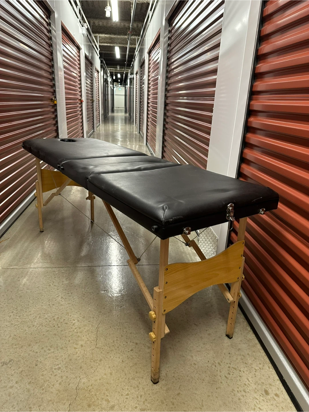 Portable Massage Table