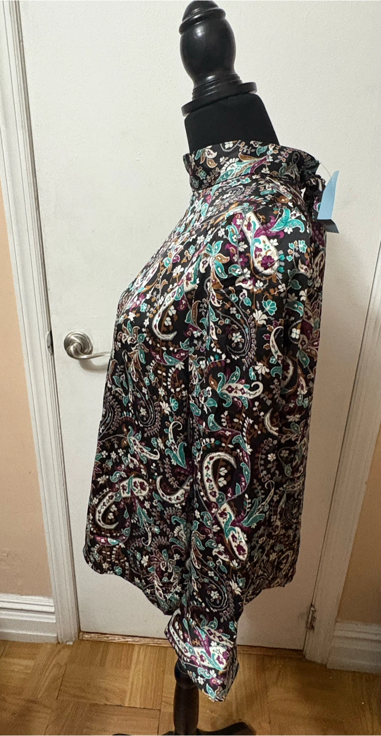 Ann Taylor Blouse - Size L Petite - photo 2