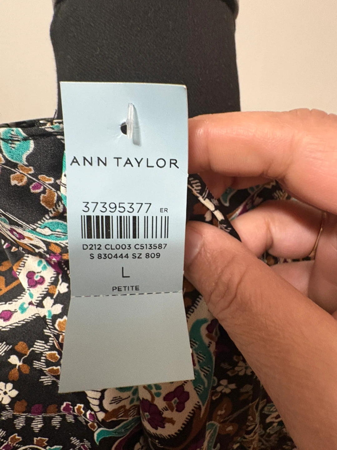 Ann Taylor Blouse - Size L Petite - photo 4