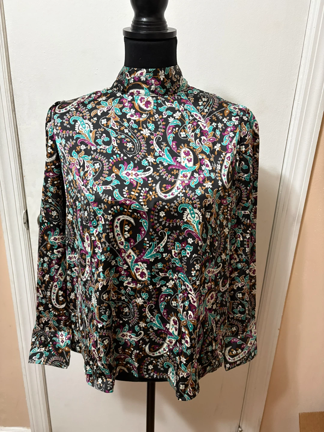 Ann Taylor Blouse - Size L Petite