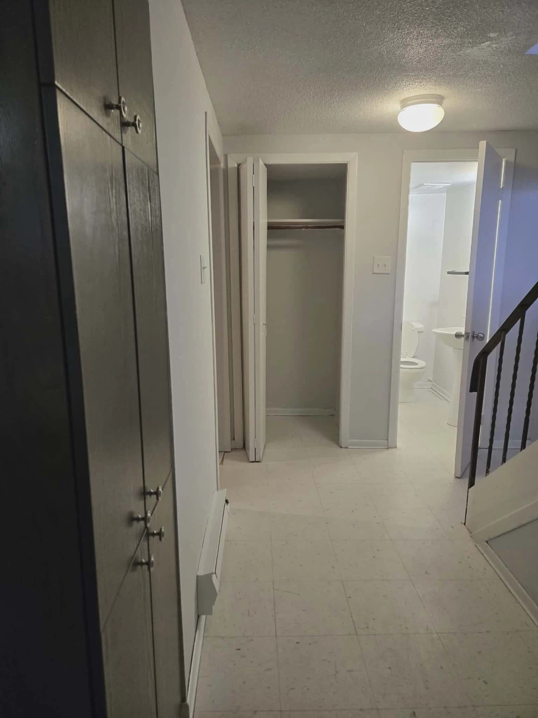 Basement for Rent - Townhouse - photo 3