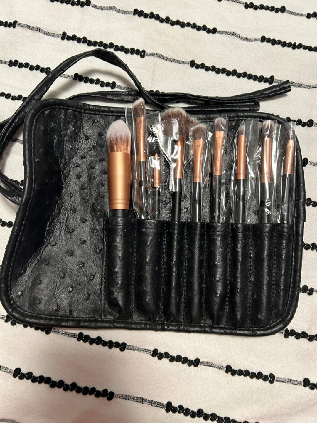 Makeup Brush Set with Black Faux Ostrich Leather Roll-Up Case - photo 3