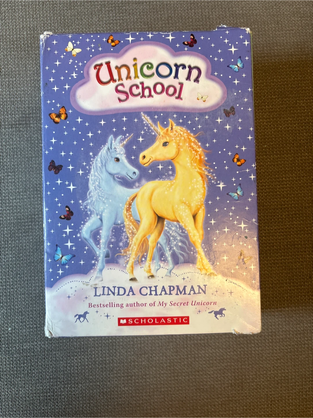 New! Unicorn School Book Set by Linda Chapman - photo 2