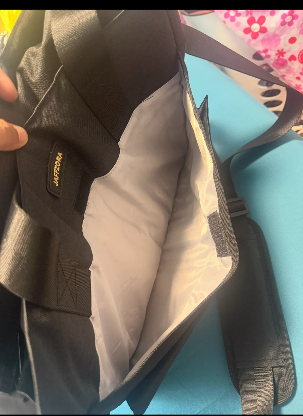 Jaffzora Black Tote Bag - photo 4