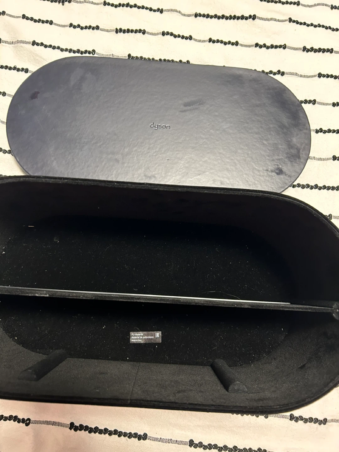 Dyson Storage Case empty - photo 2