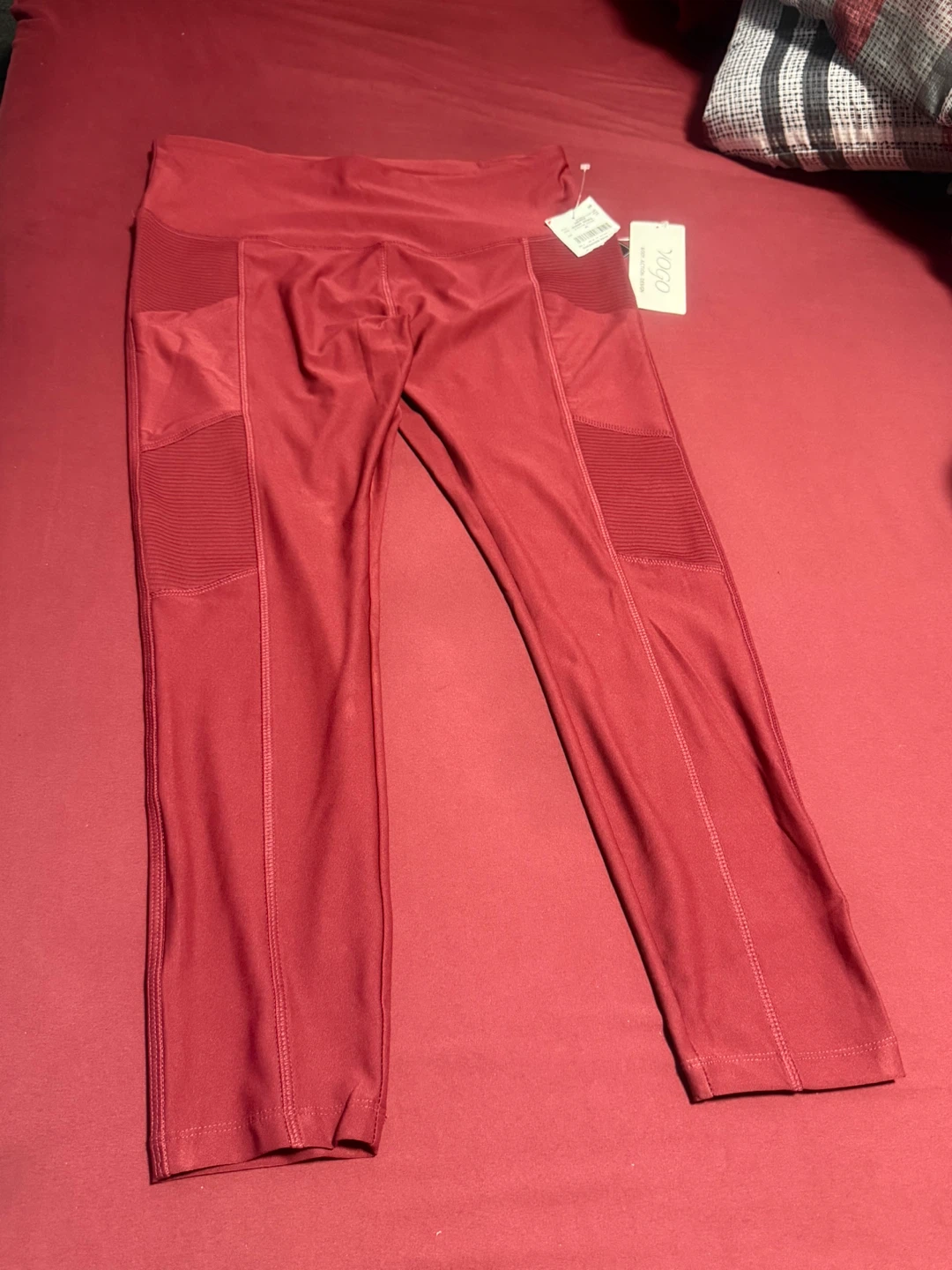 Vogo Athletica Women's XL Red Leggings
