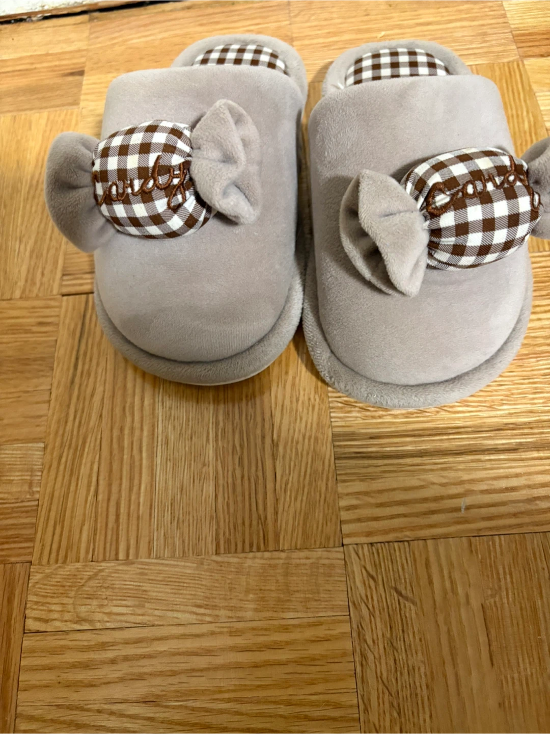 Grey Plush Slippers with Brown Gingham Bows - photo 2