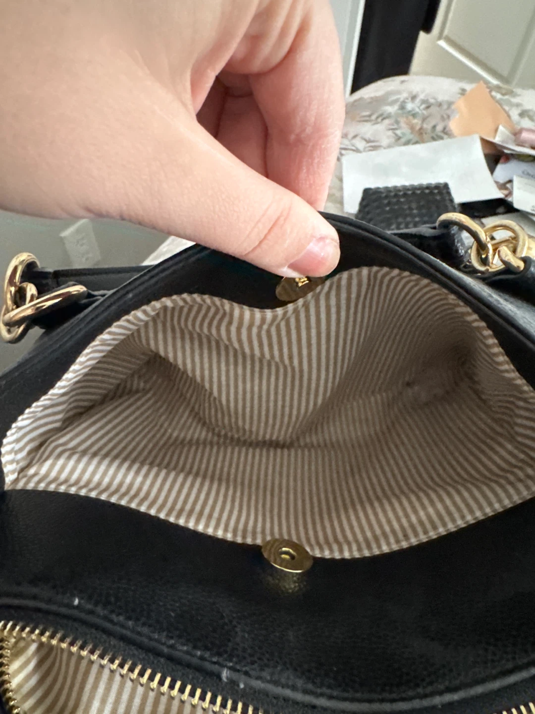 Manette Lepore Black Faux Leather Tote Handbag - photo 3