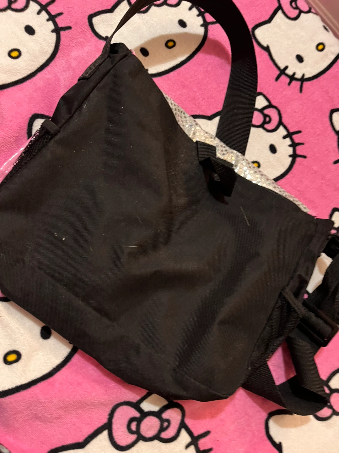 Hello Kitty Messenger Bag with Sequin Face - photo 4