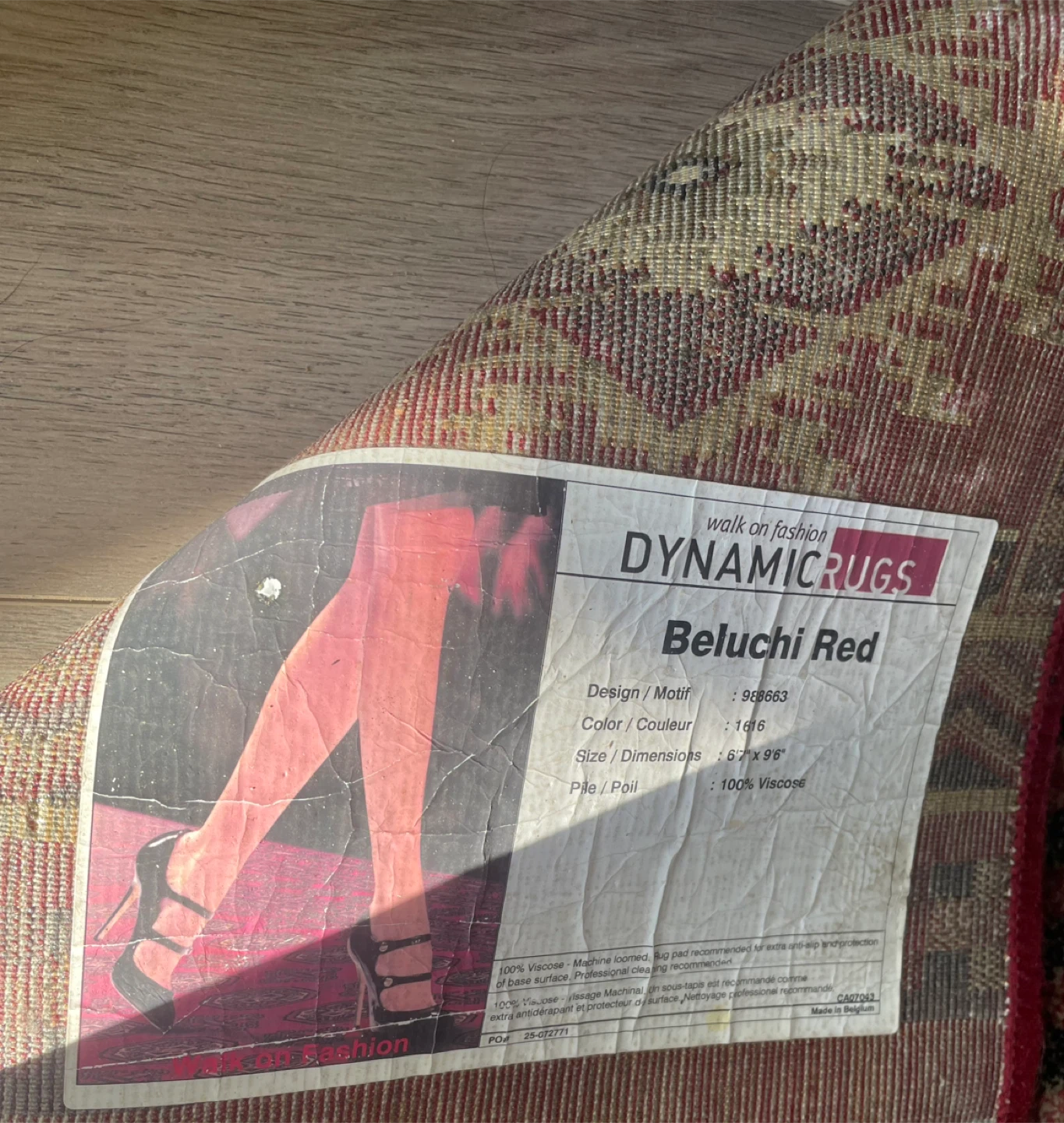 Red Viscose Area Rug - photo 3